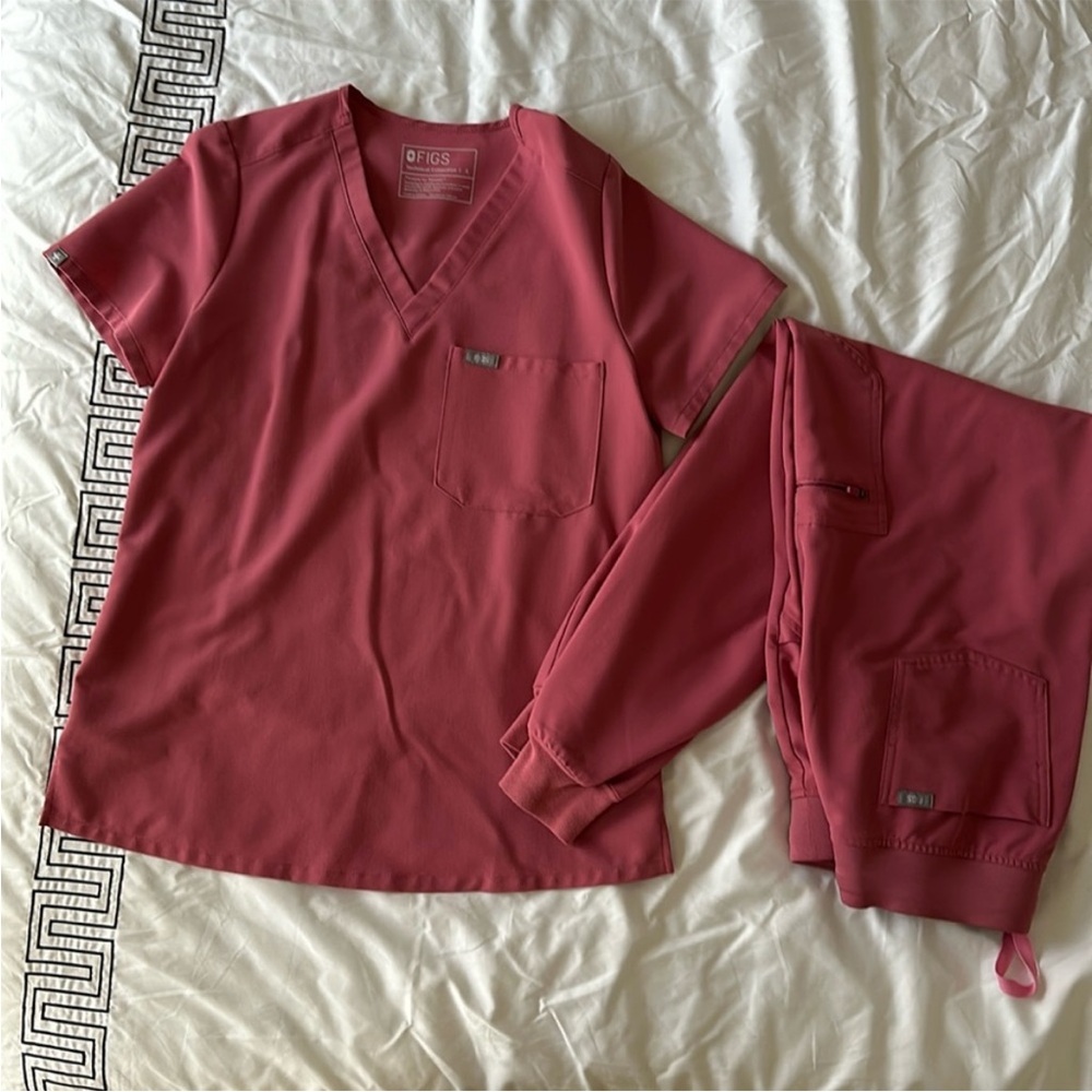 Figs size small